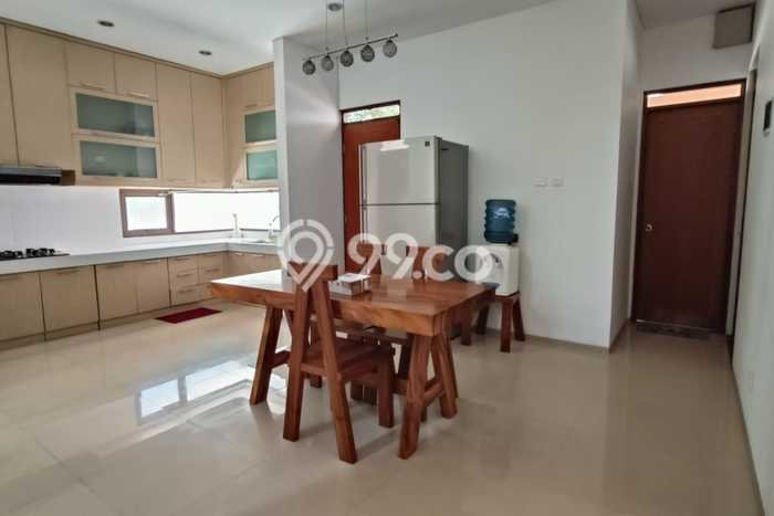 Rumah Elit Modern Siap Huni di Resor Dago Pakar Bandung Rumah Elit Modern Siap Huni di Resor Dago Pakar Bandung