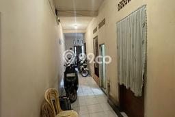 Unit Kost Dijual di Kebayoran Baru dengan 12 Kamar Tidur & Luas Bangunan 160m2 Unit Kost Dijual di Kebayoran Baru dengan 12 Kamar Tidur & Luas Bangunan 160m2