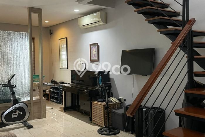 Hunian Super Mewah dengan Akses Paling Strategis di Puri Indah, Jakarta Barat Hunian Super Mewah dengan Akses Paling Strategis di Puri Indah, Jakarta Barat