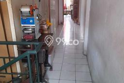 Ruko Dijual di Jakarta Barat LT 60m2 & LB 84m2 Lokasi Terbaik! Ruko Dijual di Jakarta Barat LT 60m2 & LB 84m2 Lokasi Terbaik!