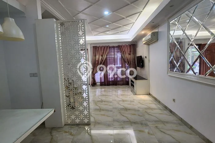 Rumah Elit Modern Siap Huni di Green Lake City Jakarta Barat Rumah Elit Modern Siap Huni di Green Lake City Jakarta Barat