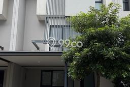 Jual Rumah Strategis Bagus Punya 2 KT di BSD Tangerang Selatan SHM Jual Rumah Strategis Bagus Punya 2 KT di BSD Tangerang Selatan SHM