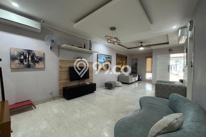 Rumah Elit LB 134m2 Siap Pakai Desain Elegan di Alam Sutera, Tangerang Rumah Elit LB 134m2 Siap Pakai Desain Elegan di Alam Sutera, Tangerang