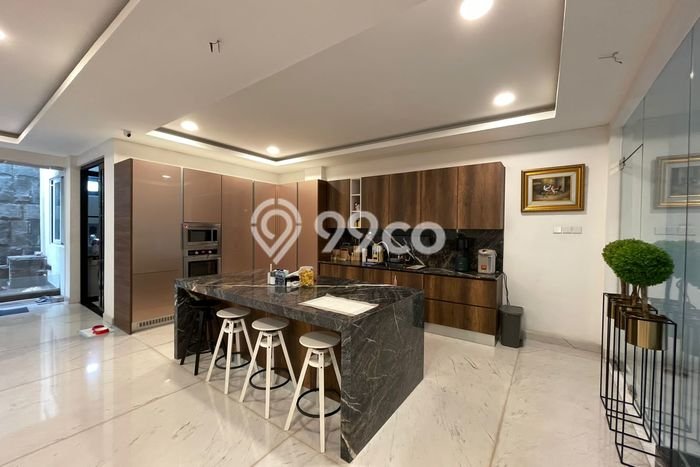 HUNIAN BERKELAS! Rumah Premium Pantai Indah Kapuk, Jakarta Utara, Luas Tanah 270m² Luas Bangunan 400m² HUNIAN BERKELAS! Rumah Premium Pantai Indah Kapuk, Jakarta Utara, Luas Tanah 270m² Luas Bangunan 400m²