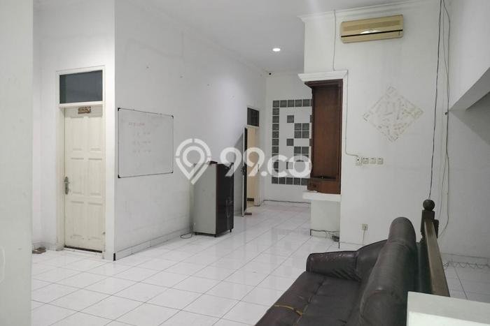 SPECIAL OFFER! Bisa KPR Rumah Modern lokasi Pantai Indah Kapuk, Jakarta Utara, Luas 270m² Bangunan 300m² SPECIAL OFFER! Bisa KPR Rumah Modern lokasi Pantai Indah Kapuk, Jakarta Utara, Luas 270m² Bangunan 300m²