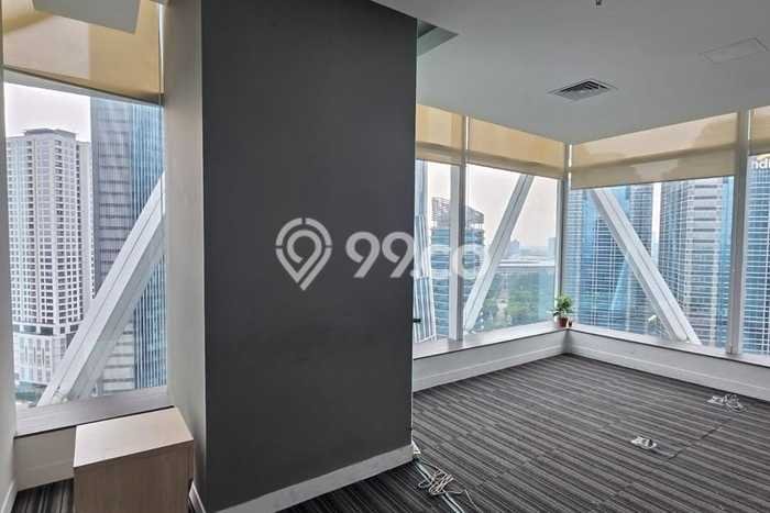 LOKASI STRATEGIS! Kantor di Senayan, Luas 712m², Kawasan Bisnis LOKASI STRATEGIS! Kantor di Senayan, Luas 712m², Kawasan Bisnis