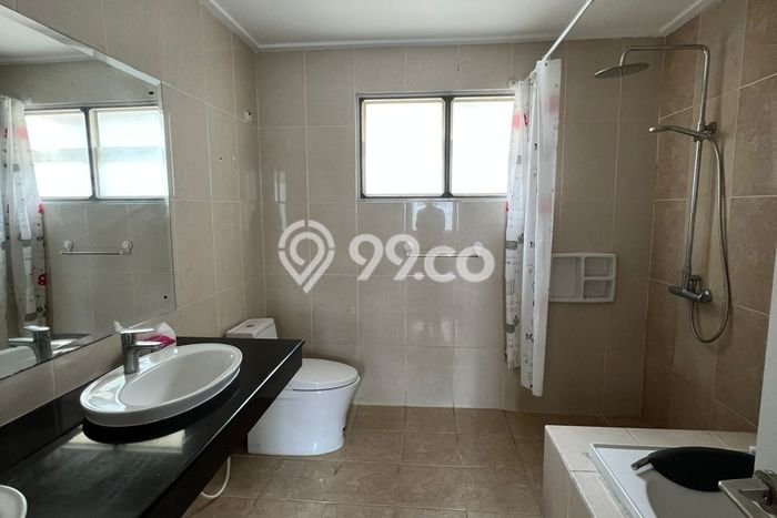 Sewa Rumah Murah di Pantai Indah Kapuk Jakarta Utara Punya 3 KT Sewa Rumah Murah di Pantai Indah Kapuk Jakarta Utara Punya 3 KT
