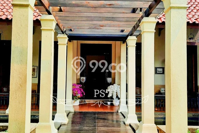 For Sale Rumah Mewah Exclusive di Cipayung, Jakarta Timur For Sale Rumah Mewah Exclusive di Cipayung, Jakarta Timur