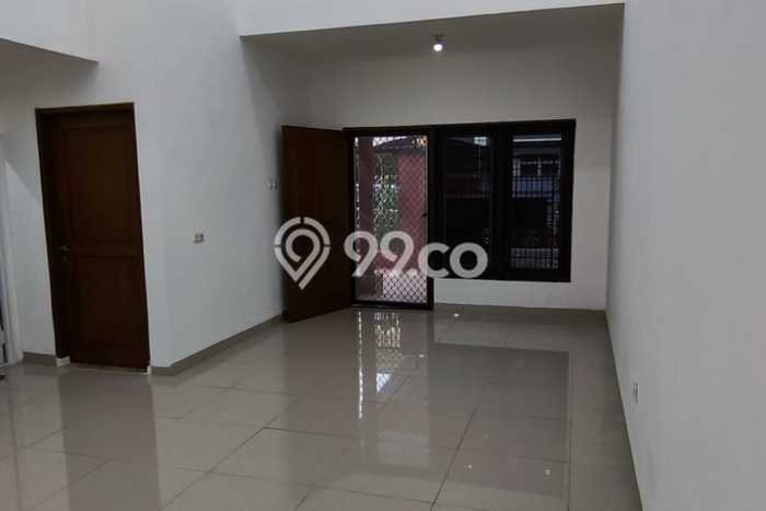 Rumah di , Lingkungan Strategis, 2 KM Rumah di , Lingkungan Strategis, 2 KM