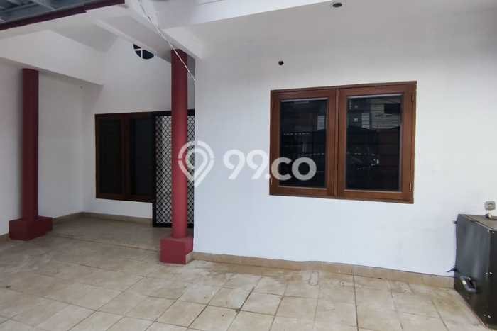 Rumah di , Lingkungan Strategis, 2 KM Rumah di , Lingkungan Strategis, 2 KM