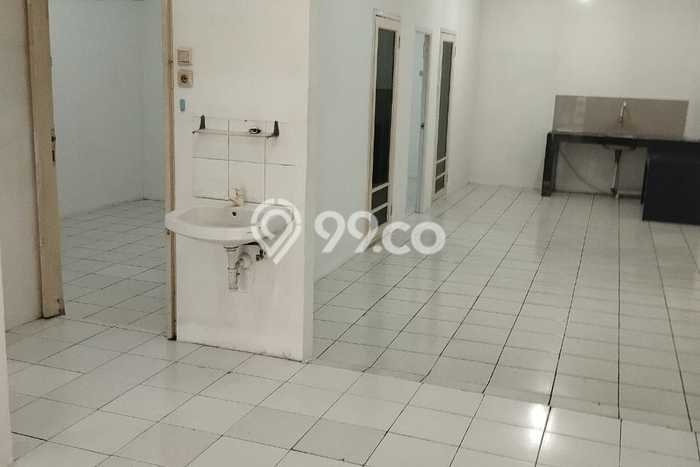 Disewakan! Rumah 3 Kamar Tidur &
1 Kamar Mandi di Pegadungan, Jakarta Barat Disewakan! Rumah 3 Kamar Tidur &
1 Kamar Mandi di Pegadungan, Jakarta Barat