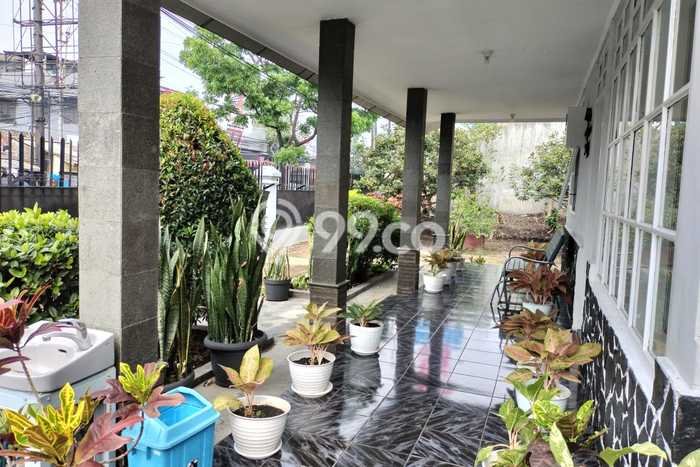 Siap Huni Rumah Mewah 7 Kamar di Cimahi Tengah Dekat ke Mana Pun Siap Huni Rumah Mewah 7 Kamar di Cimahi Tengah Dekat ke Mana Pun