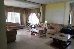 SEGERA MILIKI! Rumah area Buah Batu, Bandung, LT 300m² LB 260m² SEGERA MILIKI! Rumah area Buah Batu, Bandung, LT 300m² LB 260m²