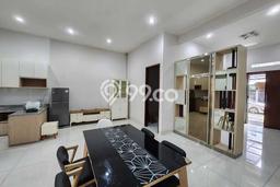 Rumah Mewah Dijual LT 180m2 di Batununggal, Bandung Rumah Mewah Dijual LT 180m2 di Batununggal, Bandung