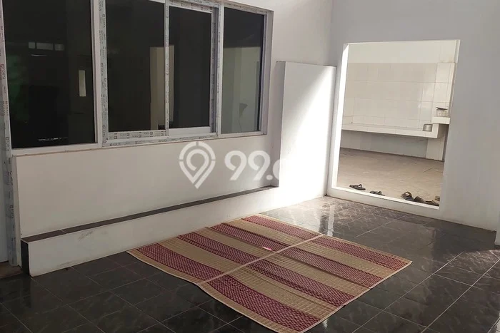 Lokasi Strategis! Dijual Ruko Bisnis di Rancaekek, Bandung Kondisi Bagus Lokasi Strategis! Dijual Ruko Bisnis di Rancaekek, Bandung Kondisi Bagus