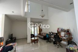 Rumah Elit LB 200m2 Siap Huni Desain Elegan di Setra Duta, Bandung Rumah Elit LB 200m2 Siap Huni Desain Elegan di Setra Duta, Bandung