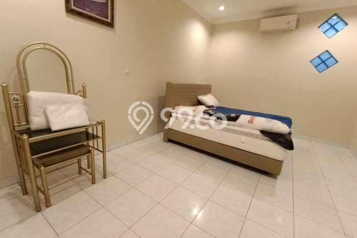 Rumah Strategis Minimalis Lb 162m2 di Kelapa Gading, Jakarta Utara Rumah Strategis Minimalis Lb 162m2 di Kelapa Gading, Jakarta Utara