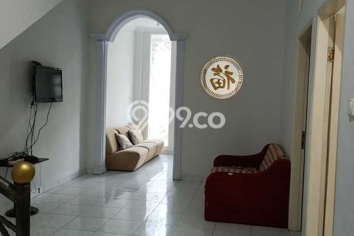 Rumah Strategis Minimalis Lb 162m2 di Kelapa Gading, Jakarta Utara Rumah Strategis Minimalis Lb 162m2 di Kelapa Gading, Jakarta Utara