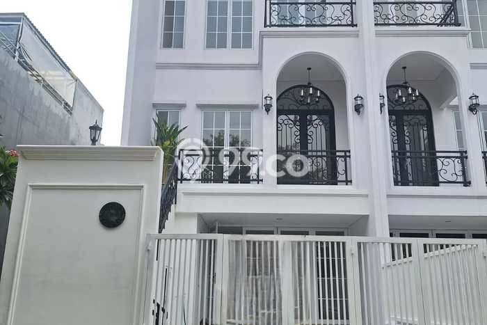 Rumah Eksklusif Dijual LT 94m2 di Kelapa Gading, Jakarta Utara Rumah Eksklusif Dijual LT 94m2 di Kelapa Gading, Jakarta Utara