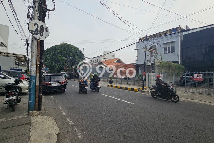 Ruko Dijual Lokasi Emas di Matraman Luas 452m2 Ruko Dijual Lokasi Emas di Matraman Luas 452m2