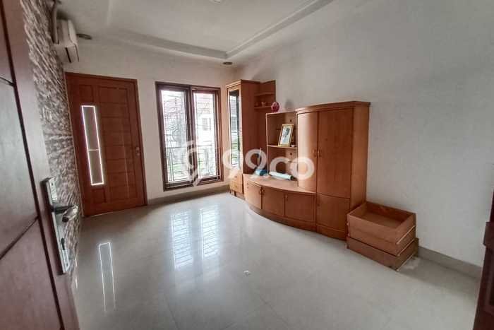 Disewakan segera rumah minimalis lokasi strategis 5 Kamar di Kelapa Gading, Jakarta Utara Disewakan segera rumah minimalis lokasi strategis 5 Kamar di Kelapa Gading, Jakarta Utara