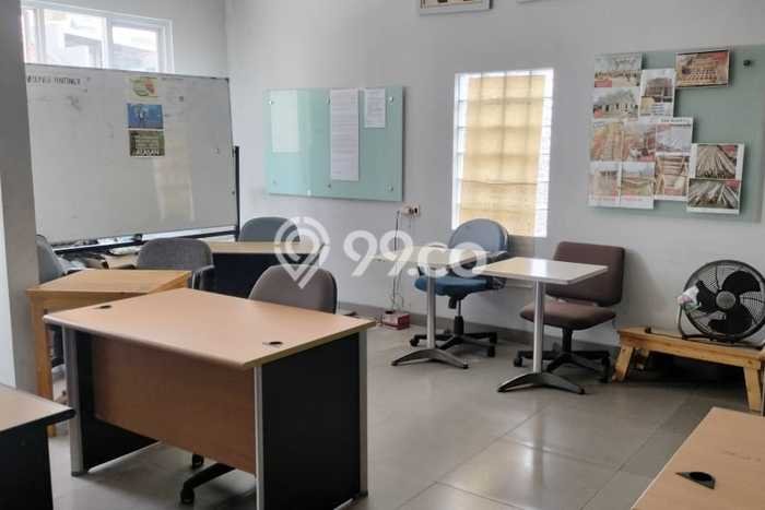 Siap Huni Rumah Mewah 4 Kamar di Kelapa Gading Dekat ke Mana Saja Siap Huni Rumah Mewah 4 Kamar di Kelapa Gading Dekat ke Mana Saja