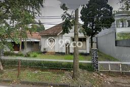 Rumah Siap Huni di Dago, Bandung, Luas 660m2m² Bangunan 350m2m² Rumah Siap Huni di Dago, Bandung, Luas 660m2m² Bangunan 350m2m²