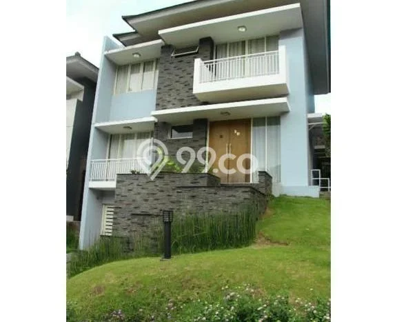 Ready to Use! Luxury House LT 248m2 Desain Modern di Dago Pakar Ready to Use! Luxury House LT 248m2 Desain Modern di Dago Pakar