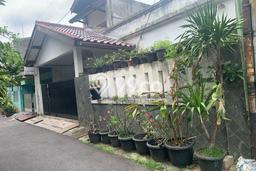 Hot Offer Hunian Mewah Ideal dan Luas di Tebet, Jakarta Selatan Hot Offer Hunian Mewah Ideal dan Luas di Tebet, Jakarta Selatan