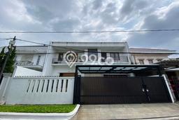 For Sale! Luxury House LT 200m2 Desain Modern di Pondok Indah For Sale! Luxury House LT 200m2 Desain Modern di Pondok Indah