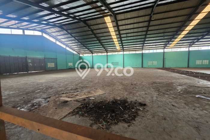 Gudang Disewa di Bandung dengan LB 2450m2 Area Komersial Ramai Gudang Disewa di Bandung dengan LB 2450m2 Area Komersial Ramai