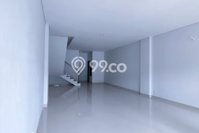 Ruko Area Komersial di Kiaracondong, Luas 150m², Mainroad Ruko Area Komersial di Kiaracondong, Luas 150m², Mainroad