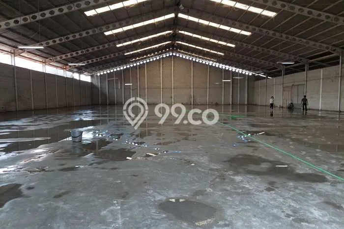Gudang bagus disewakan di Padalarang Bandung Barat dengan LB 2052m2 harga sewa terbaik Gudang bagus disewakan di Padalarang Bandung Barat dengan LB 2052m2 harga sewa terbaik