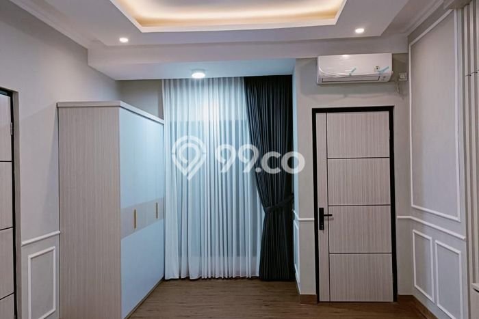 Hot Offer Hunian Mewah Ideal dan Luas di Sawangan, Depok Hot Offer Hunian Mewah Ideal dan Luas di Sawangan, Depok