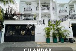 Hunian Eksklusif Siap Huni LT 247m2 di Cilandak, Jakarta Selatan Hunian Eksklusif Siap Huni LT 247m2 di Cilandak, Jakarta Selatan