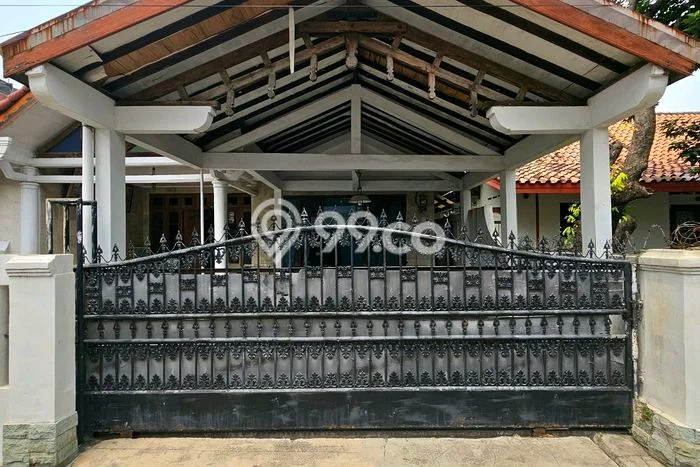 Hunian Mewah LB 250m2 Siap Huni Desain Elegan di Fatmawati, Jakarta Selatan Hunian Mewah LB 250m2 Siap Huni Desain Elegan di Fatmawati, Jakarta Selatan