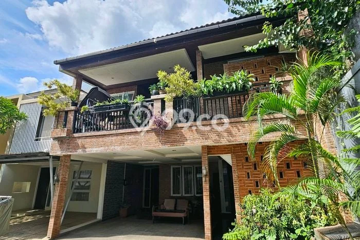 Dijual Rumah Luas Megah Dengan View Eksklusif di Fatmawati, Jakarta Selatan Dijual Rumah Luas Megah Dengan View Eksklusif di Fatmawati, Jakarta Selatan