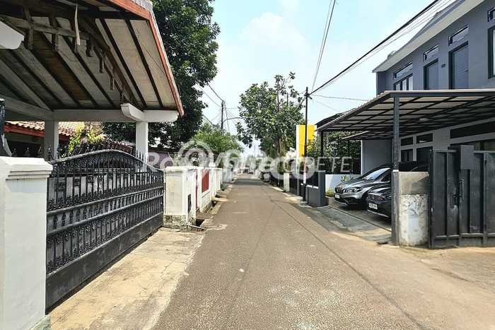 Dijual Rumah Luas Elegan Dengan View Cantik di Gandaria, Jakarta Selatan Dijual Rumah Luas Elegan Dengan View Cantik di Gandaria, Jakarta Selatan