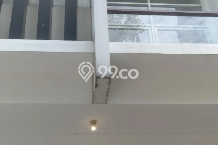 Ruko Dijual di Bandung LT 97m2 & LB 200m2 Lokasi Terbaik! Ruko Dijual di Bandung LT 97m2 & LB 200m2 Lokasi Terbaik!