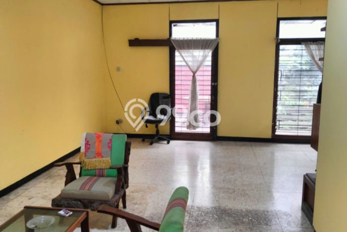 Dijual Rumah Mewah Elegan Dengan View Cantik di Sayap Dago, Bandung Dijual Rumah Mewah Elegan Dengan View Cantik di Sayap Dago, Bandung