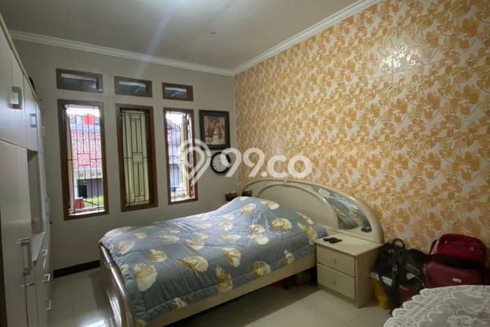 Rumah Luxury Modern Tanpa Renovasi di Sayap Dago Bandung Rumah Luxury Modern Tanpa Renovasi di Sayap Dago Bandung