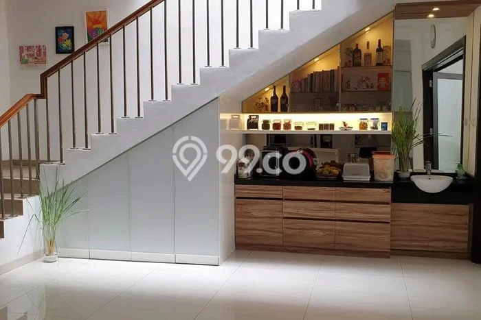 Hunian Elit LB 400m2 Siap Huni Desain Elegan di BKR, Bandung Hunian Elit LB 400m2 Siap Huni Desain Elegan di BKR, Bandung