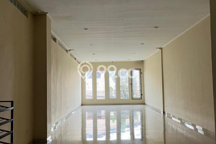 Ruko disewakan lokasi strategis Bandung Kulon Bandung 200m2 Ruko disewakan lokasi strategis Bandung Kulon Bandung 200m2