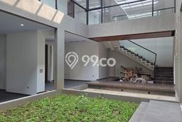 Rumah Mewah LB 580m2 Siap Huni Desain Elegan di Summarecon Bandung, Bandung Rumah Mewah LB 580m2 Siap Huni Desain Elegan di Summarecon Bandung, Bandung