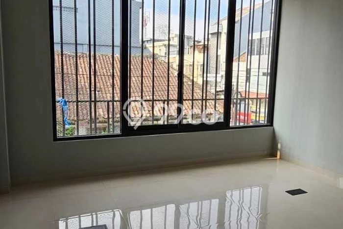 Unit Komersial Disewakan di Bandung Kawasan Strategis Harga Kompetitif Unit Komersial Disewakan di Bandung Kawasan Strategis Harga Kompetitif