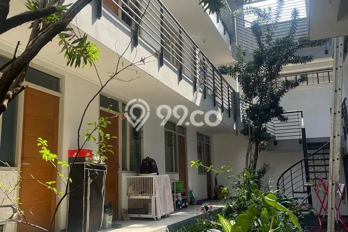 Dijual Rumah Kost di Surya Sumantri, Bandung, 22 KT, 15 KM, Bangunan 800m2 Dijual Rumah Kost di Surya Sumantri, Bandung, 22 KT, 15 KM, Bangunan 800m2