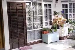 Rumah Modern 3 Kamar LT 216m2 di Cigondewah Rumah Modern 3 Kamar LT 216m2 di Cigondewah