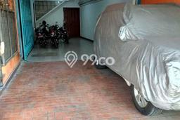 Disewakan Gudang di Kawasan Ramai Holis Cigondewah Luas 200m2 Disewakan Gudang di Kawasan Ramai Holis Cigondewah Luas 200m2