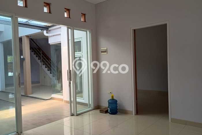 Jual Rumah Favorit Siap Huni LB 275m2 di Cikarang Barat, Bekasi Jual Rumah Favorit Siap Huni LB 275m2 di Cikarang Barat, Bekasi
