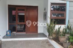 Disewakan! Rumah 2 Kamar Tidur &
1 Kamar Mandi di Derwati, Bandung Disewakan! Rumah 2 Kamar Tidur &
1 Kamar Mandi di Derwati, Bandung